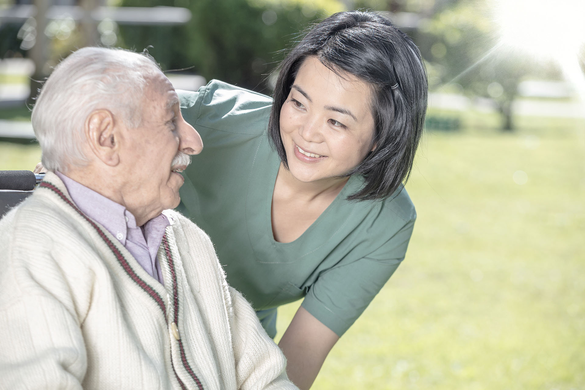 Home Care Assistance In Chicago